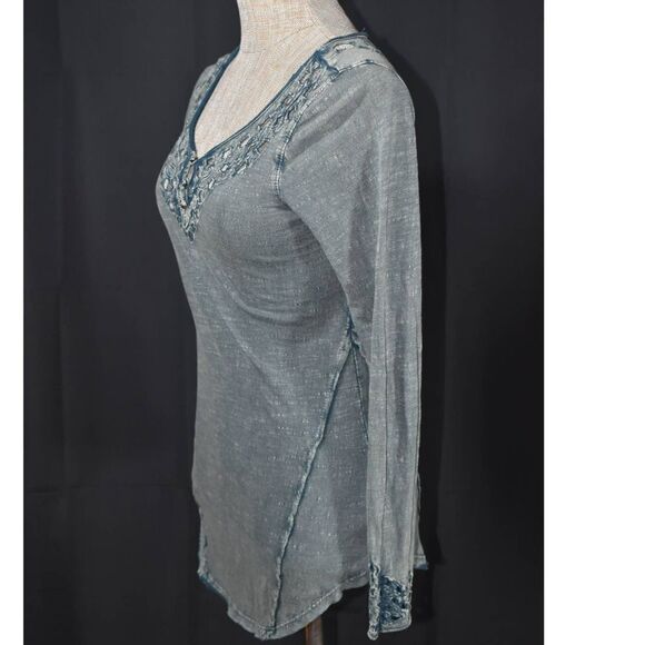 Free People Green Acid Wash V-Neck Top - XS - Picture 3 of 5